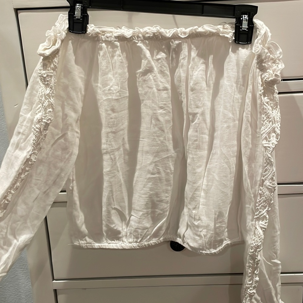 Ripcurl off the shoulder shirt